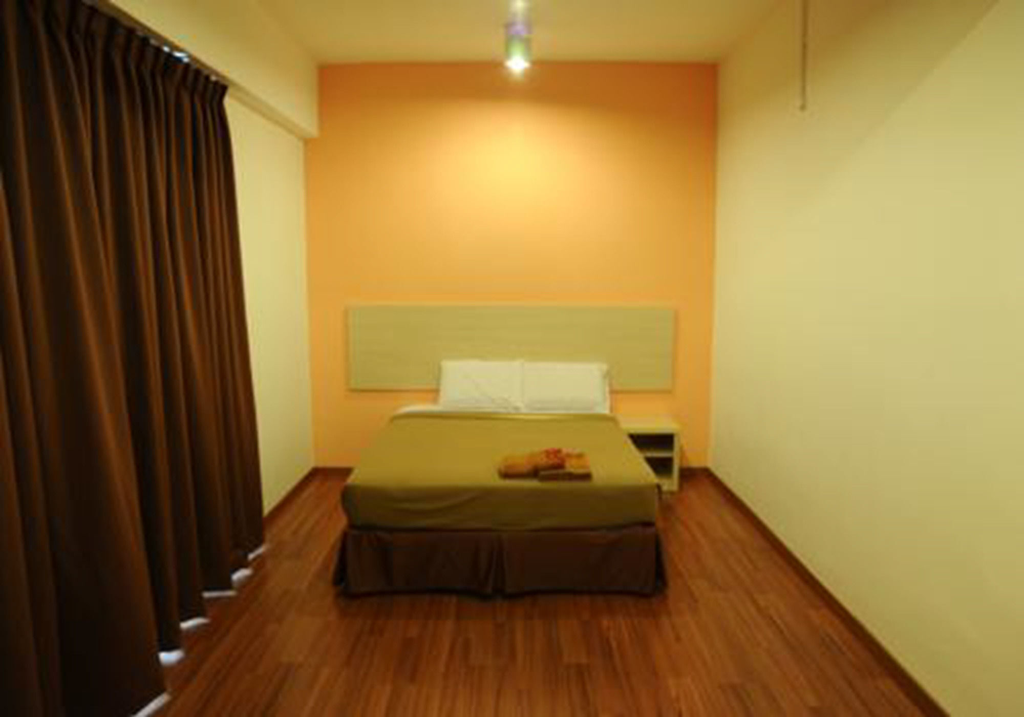 Oyo 1158 906 Airport Hotel Malacca Exterior foto