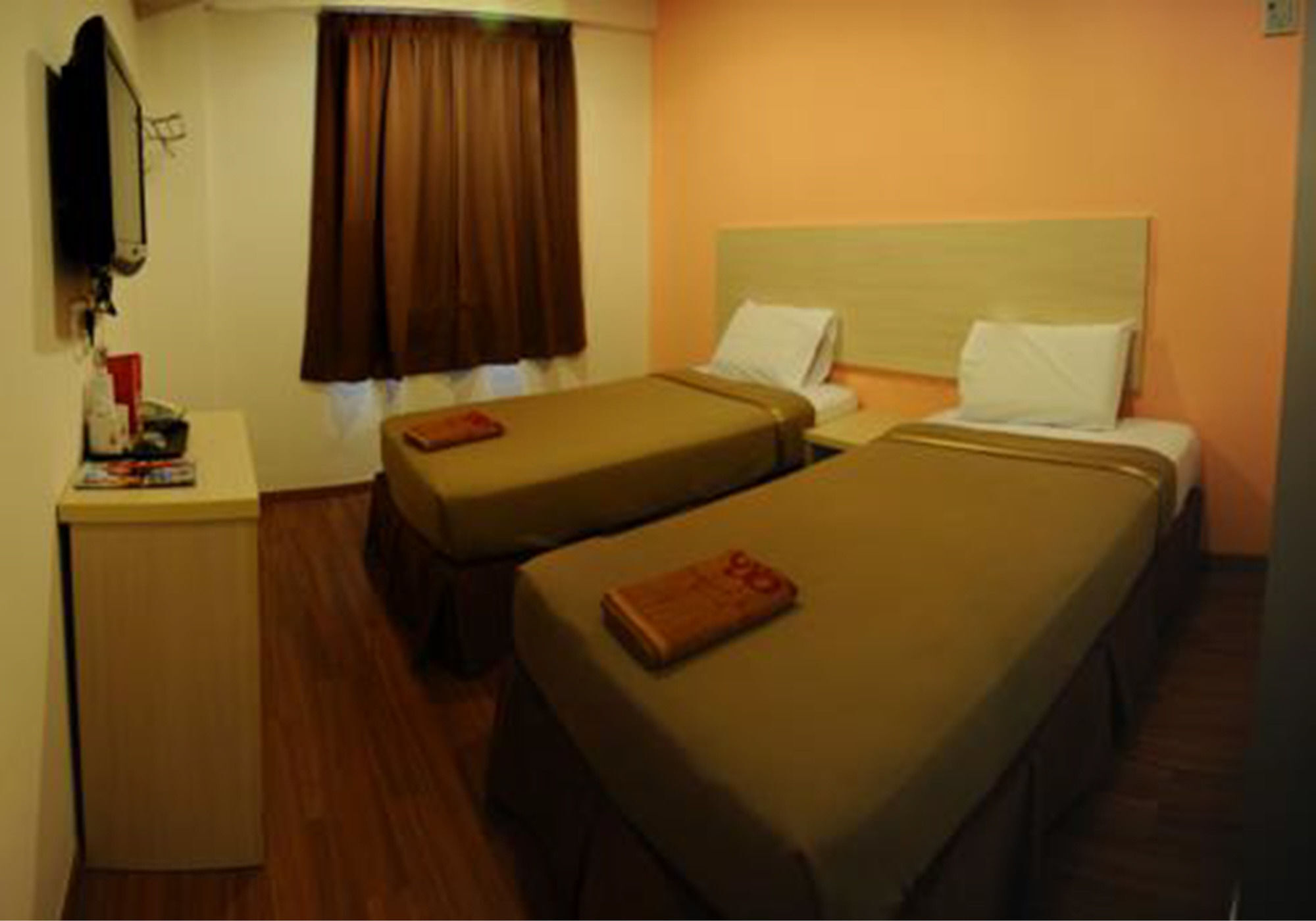 Oyo 1158 906 Airport Hotel Malacca Exterior foto
